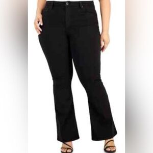 NWT Celebrity Pink Re: Generation High Rise Flare Flower Jeans in Black - Sz 24